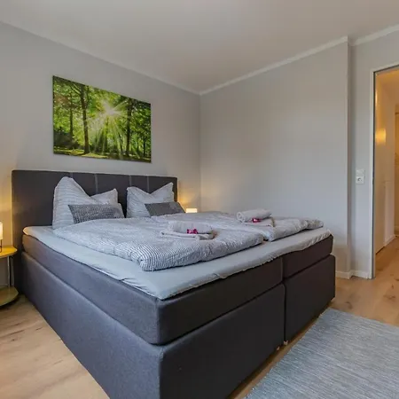 Spreewald-Apartment, 75Qm, 2 Schlafzimmer, Tiefgarage, Balkon, Netflix, Waschtrockner Chociebuż Zewnętrze zdjęcie